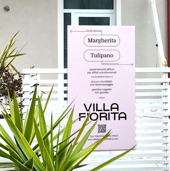 קאטוליקה Appartamenti Diffusi Di Villa Fiorita Con Accesso Alle Piscine Della Struttura Principale מראה חיצוני תמונה
